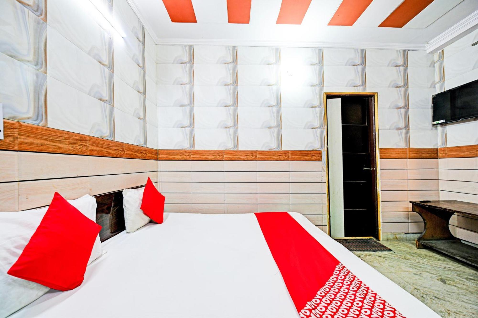 Hotel O Granville New Delhi Buitenkant foto